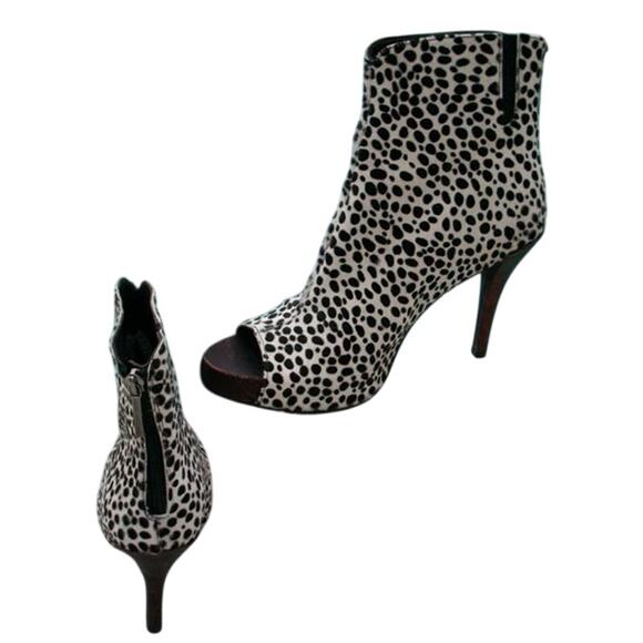 Donald Pliner Animal Print Hair Calf Leather Shoe New Peep Toe Bootie $495 NWT - Picture 3 of 6